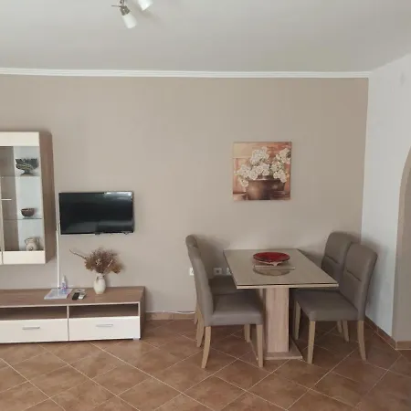 Vesna Apartment *