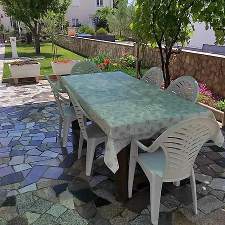 Vesna Διαμέρισμα Krk Town