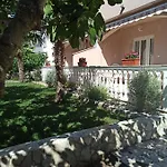 Vesna *